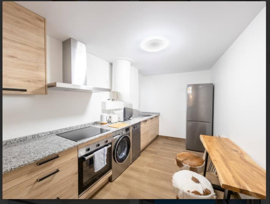 Beach Side Apartment -エステポナ エクステリア 写真
